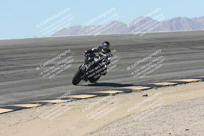 media/Oct-13-2025-Moto Forza (Mon) [[a66d839500]]/4-C Group/Session 2 (Bowl)/